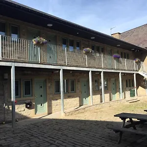 https://swans-nest.yorkshirehotels.net