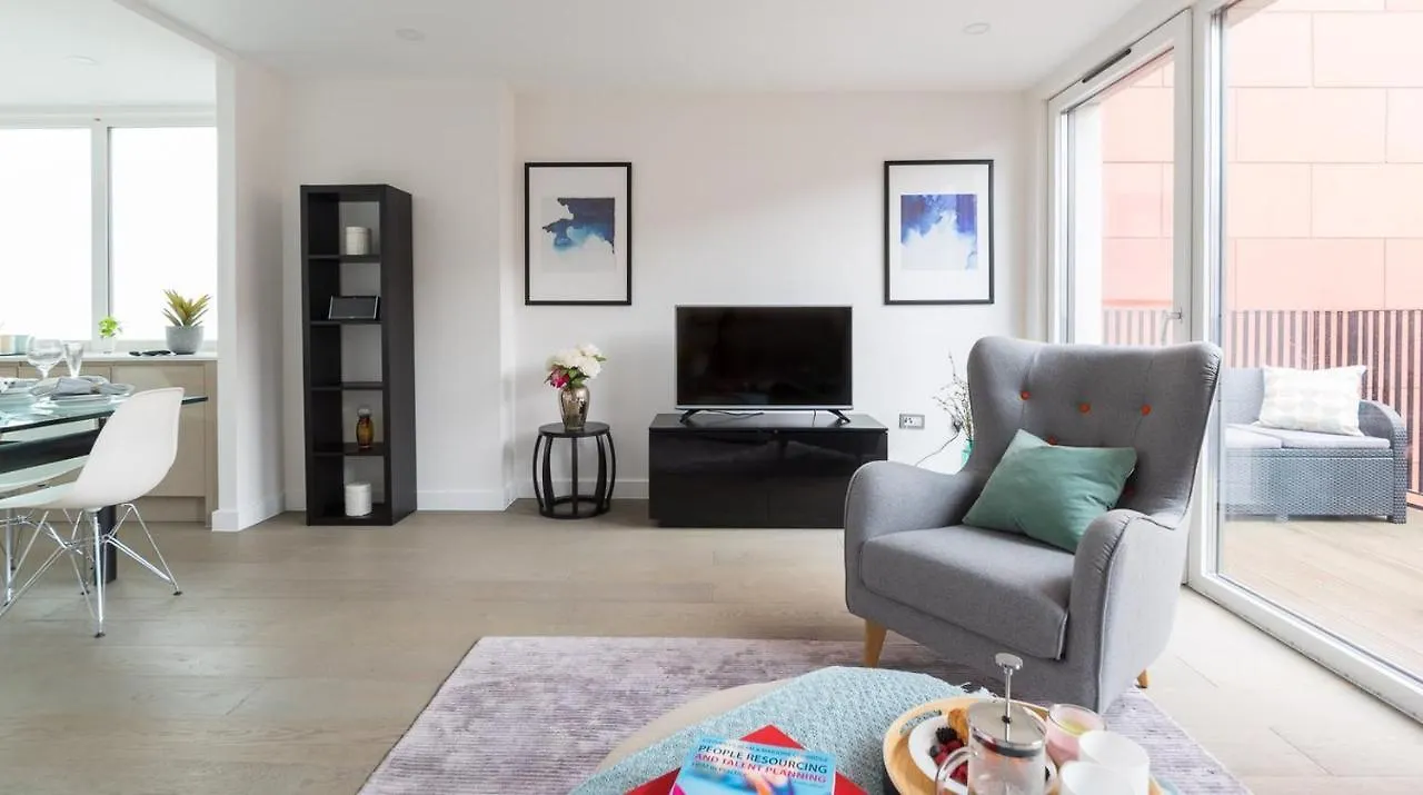 Xquisite Stay Penthouse Apartment London 5*,  Großbritannien