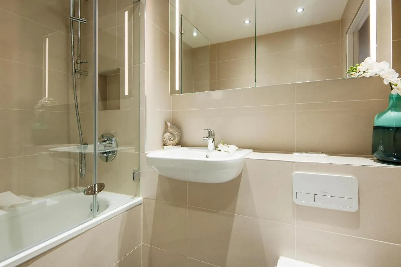 Xquisite Stay Penthouse Apartment London Frühstückspension