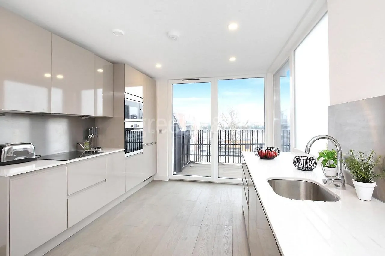 Xquisite Stay Penthouse Apartment London 5*,