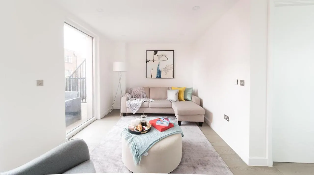 Xquisite Stay Penthouse Apartment London